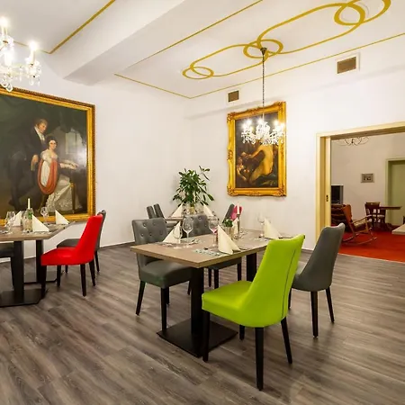 Badehof Hotel 4*