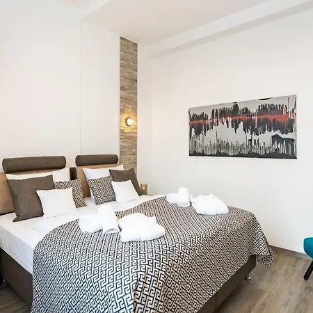 Badehof 바트살츠흘리르프